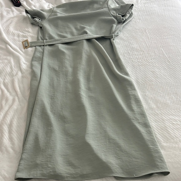 Zara Sage Green Button-Down Maxi Dress - Picture 3 of 4